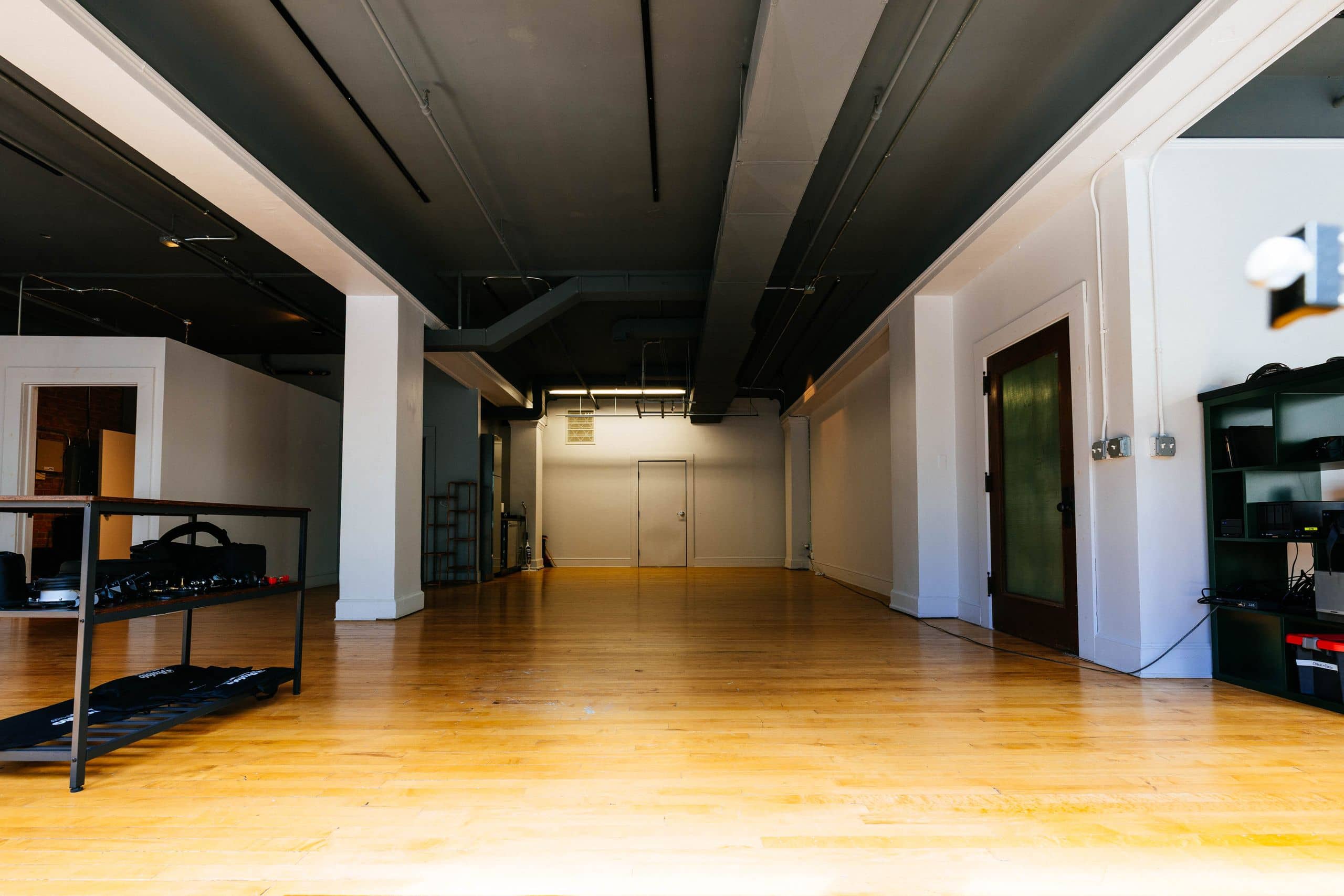 Lounge, toward Seamless